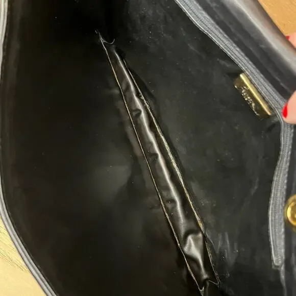 Vintage Jeunesse Quilted Black Leather Purse Clutch Gold Chain Strap - Picture 5 of 9